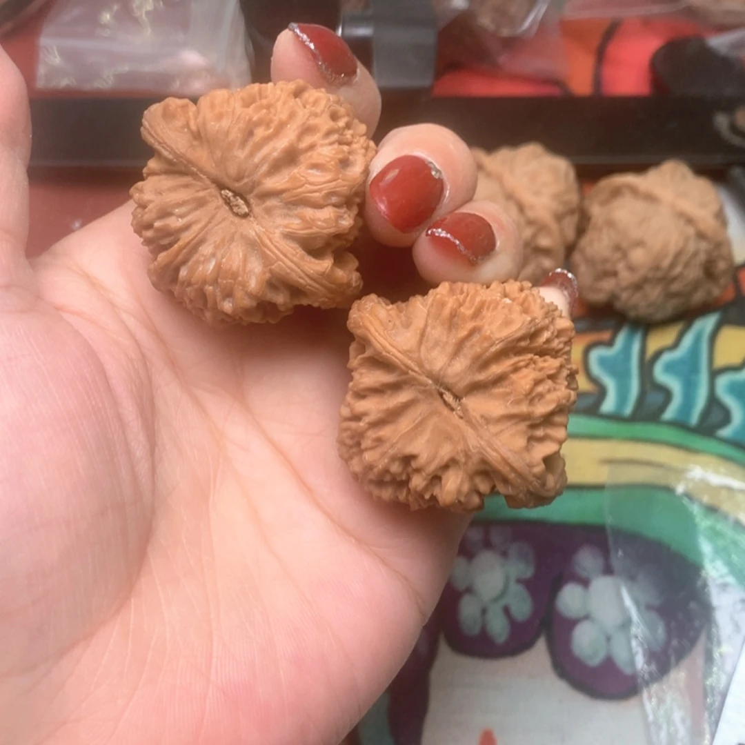 【闪购商品】文玩核桃吊坠15