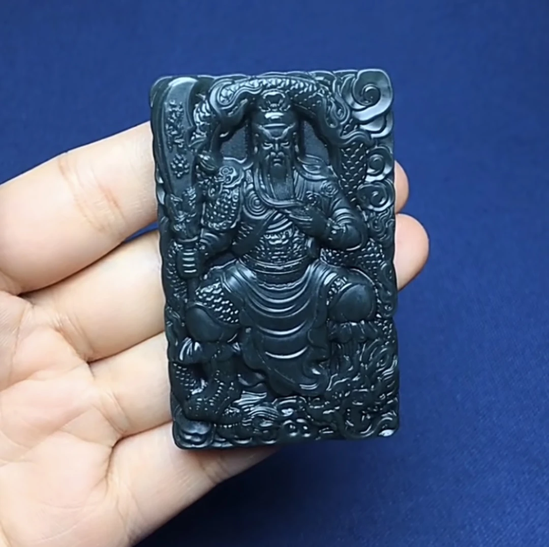 新疆和田玉关公吊坠，玉龙关公