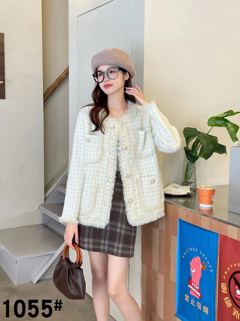 新款时尚潮流网红女士小香风外套-1055