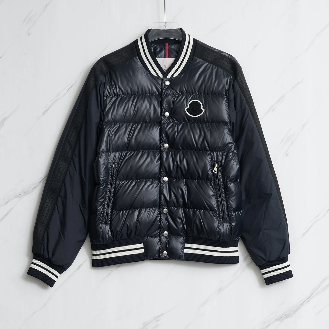 全新未使用 MONCLER 男士经典torilis条纹羽绒服/MCBU00155
