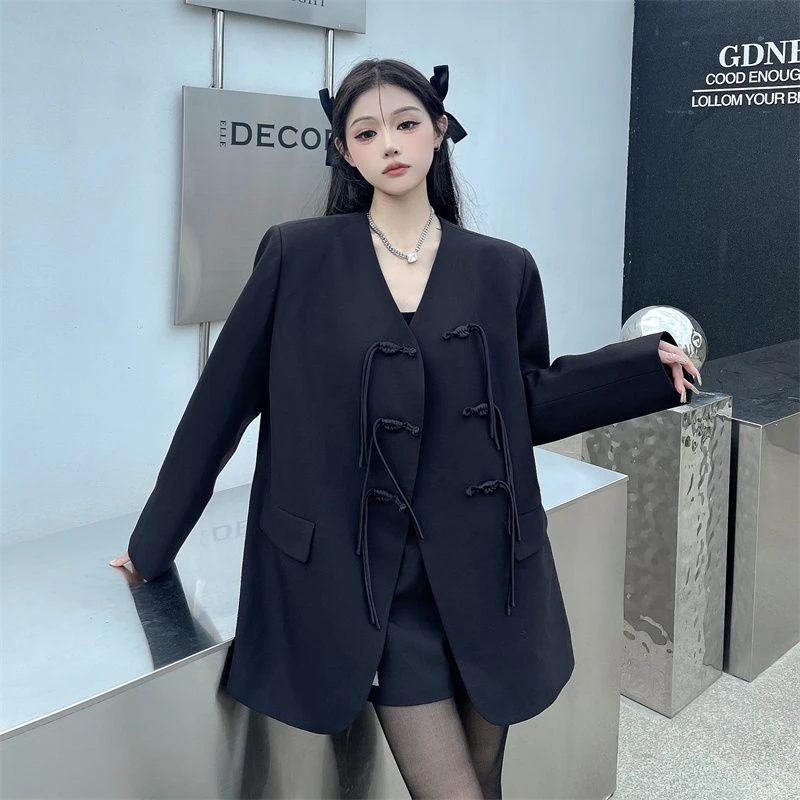 中国风盘扣黑色西装外套女2023秋季新款廓形宽松休闲西服开衫上衣
