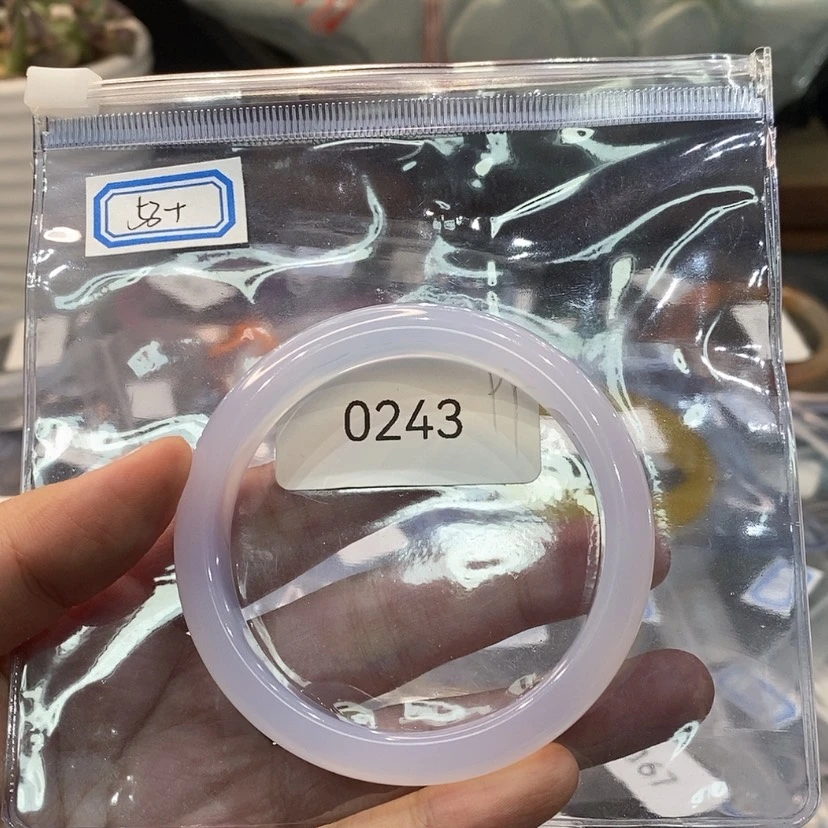 【闪购商品】玛瑙/玉髓手镯未镶嵌