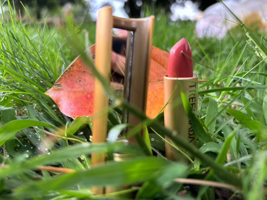 泰国润泽璀璨达小金条口红女平价学生雾面哑光护肤补水持久显白