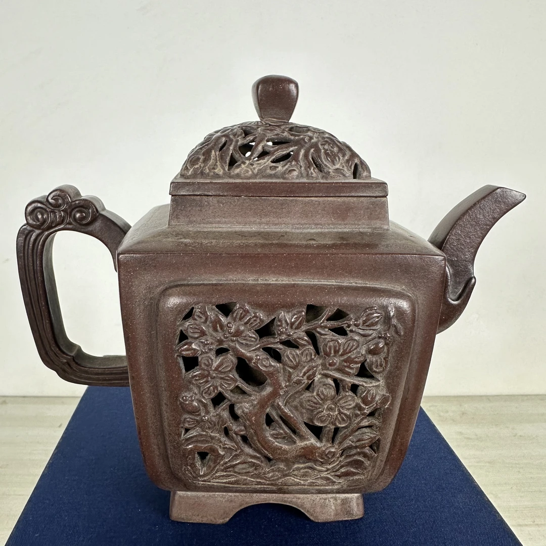 四方梅花镂空紫砂壶630c长18厘米宽11厘米高15厘米红泥独孔出水