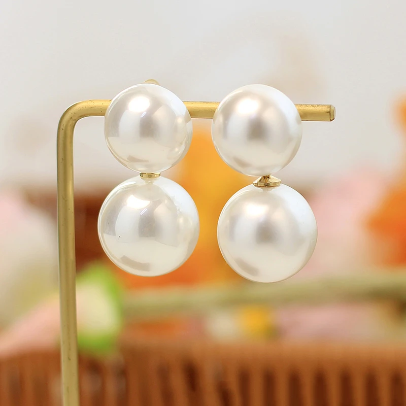 合金仿珍珠耳饰 轻奢复古大仿珍珠耳环女新款时尚名媛耳钉耳饰夏