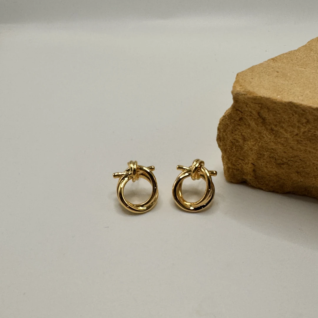 铜合金耳饰 0716 Acc-439 法式中古几何金色扭曲蝴蝶结耳饰