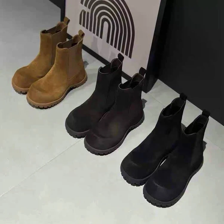 2024秋季新款时装靴圆头鞋头松糕底跟底橡胶鞋底布鞋面内里英伦风