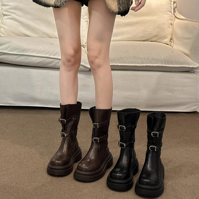 粗跟棕色皮带扣马丁靴秋冬季新款网红时尚百搭厚底中筒靴机车短靴