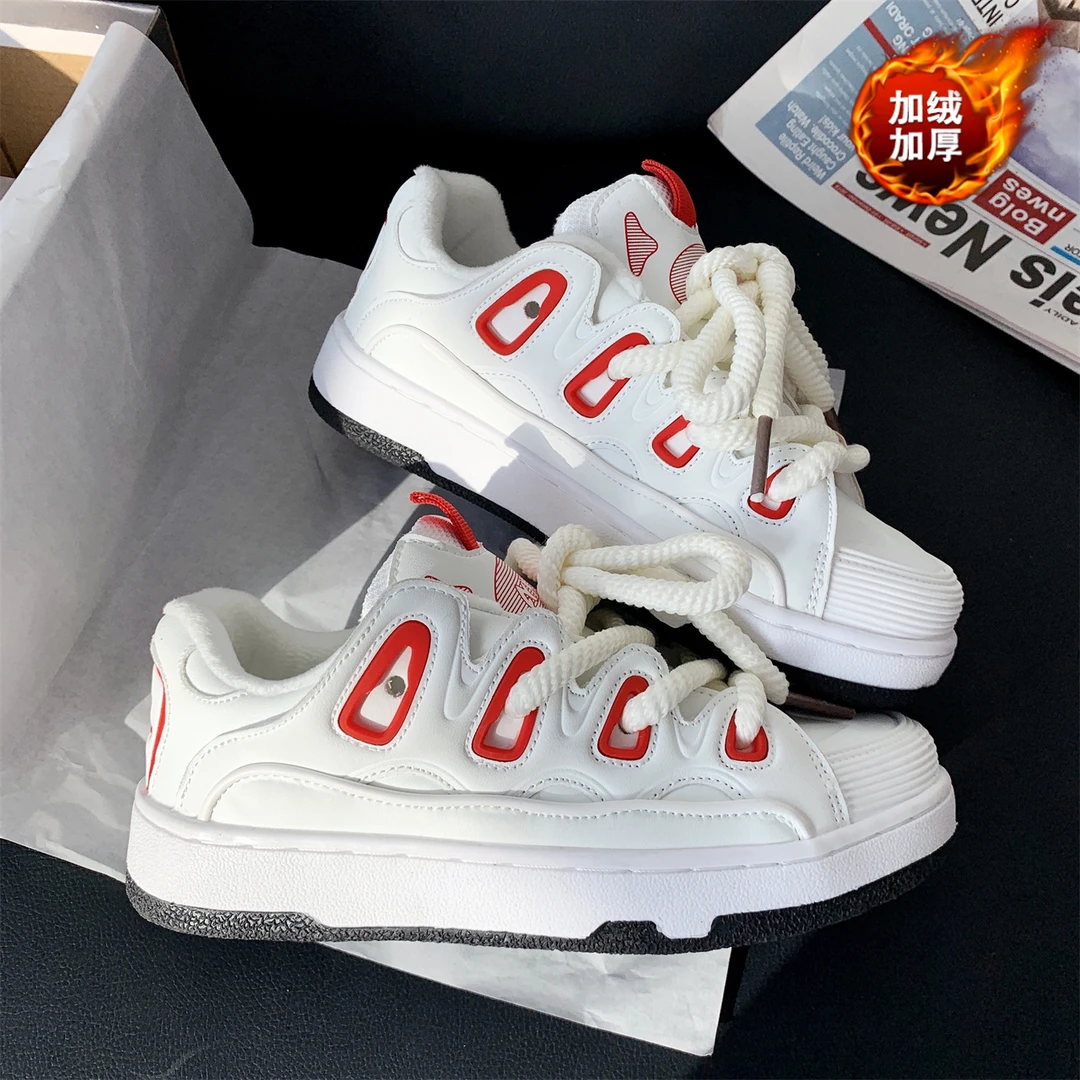 小众厚底小白鞋ins百搭学生情侣面包鞋2024新款潮流板鞋小白鞋