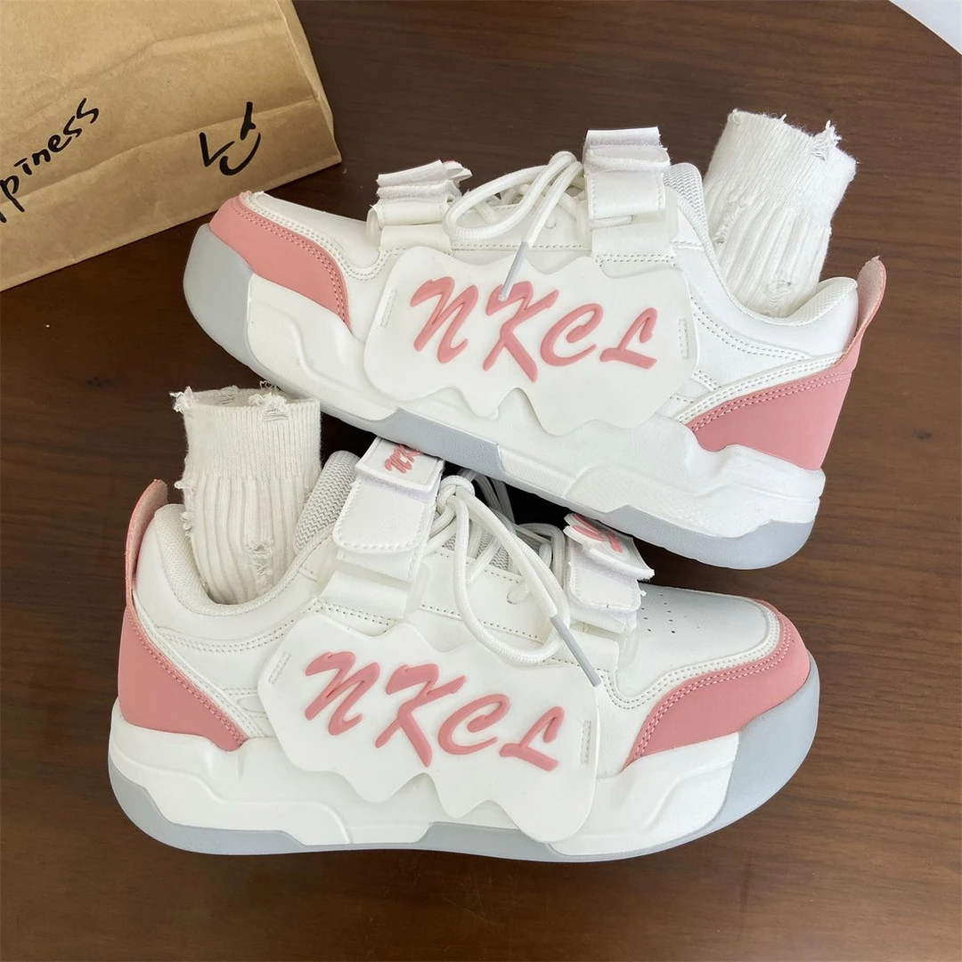 许晓叔小众韩版百搭厚底小白鞋女ins超火港风学生党休闲面包鞋女