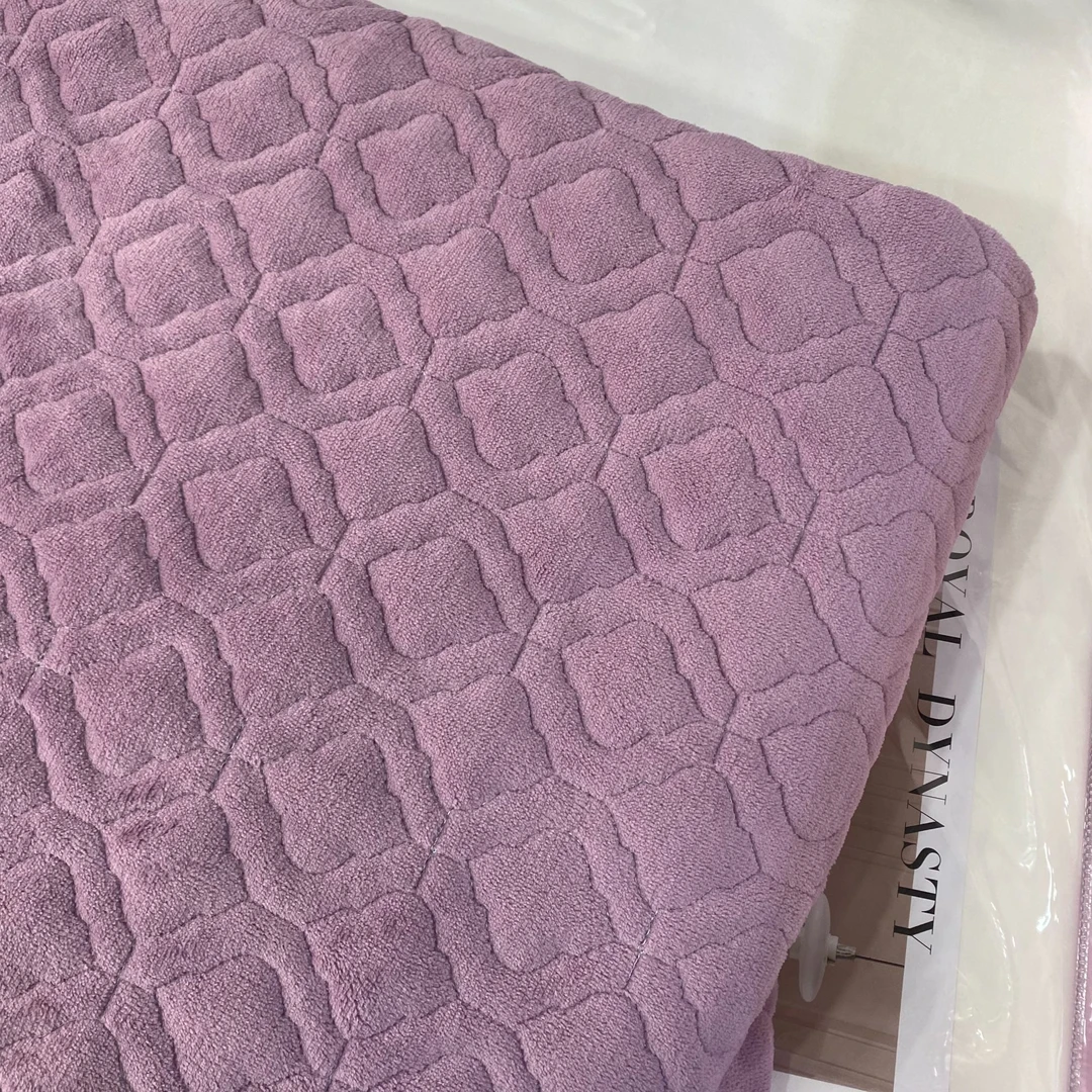 牛奶绒学生床盖90*200cm（微瑕）