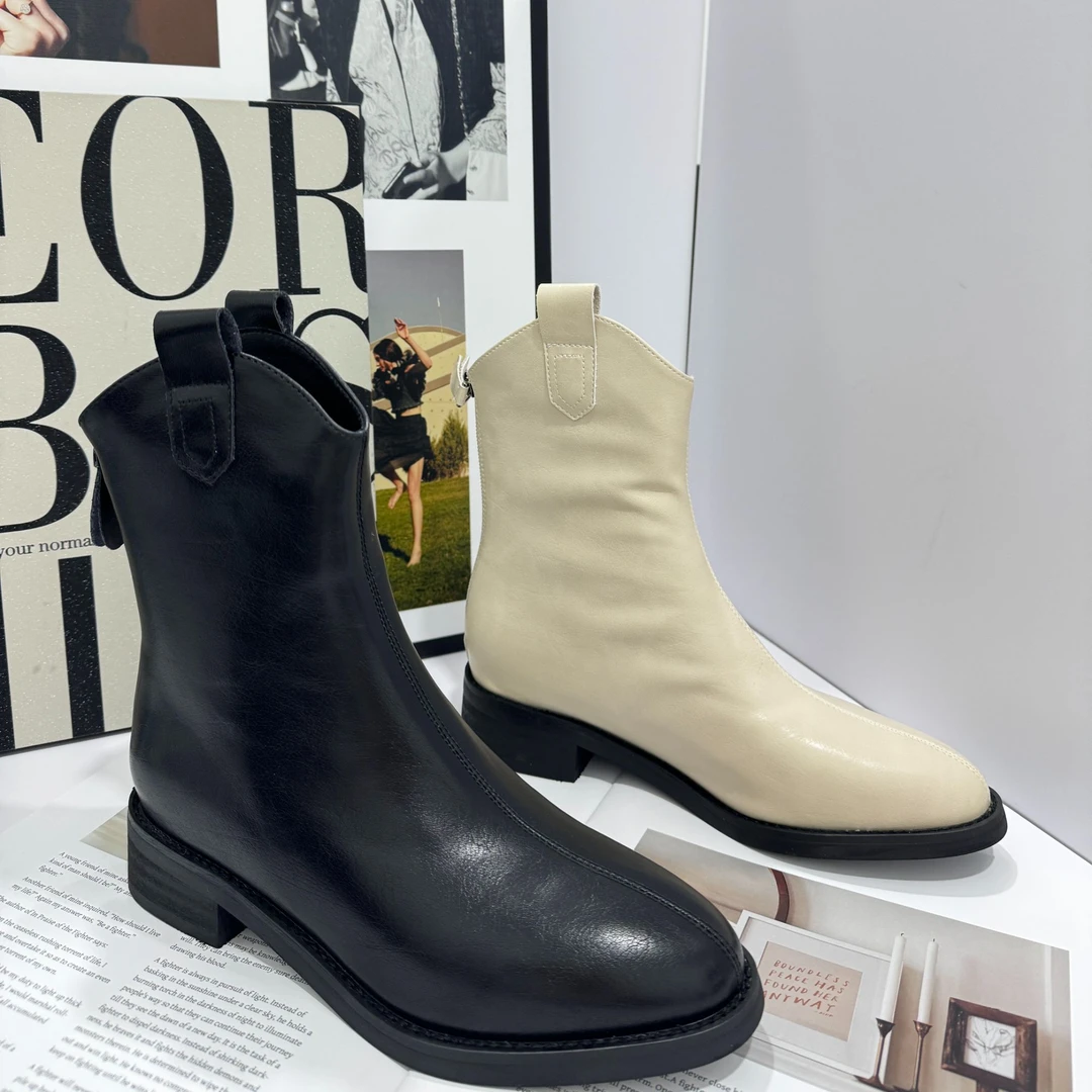 新款圆头平底舒适不累脚百搭款系带休闲鞋瘦瘦靴8620