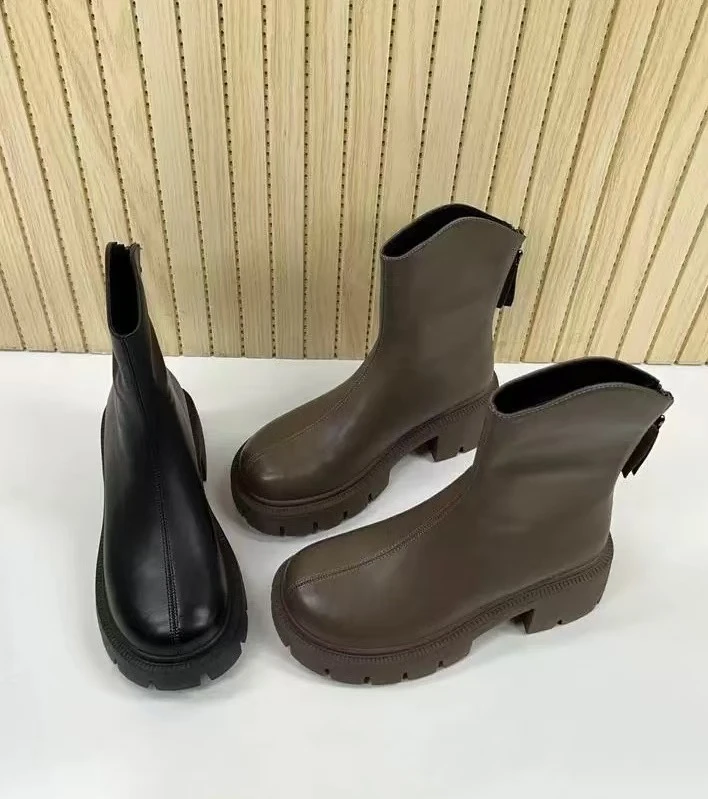 新款方头粗跟舒适厚底不累脚百搭款女靴22092