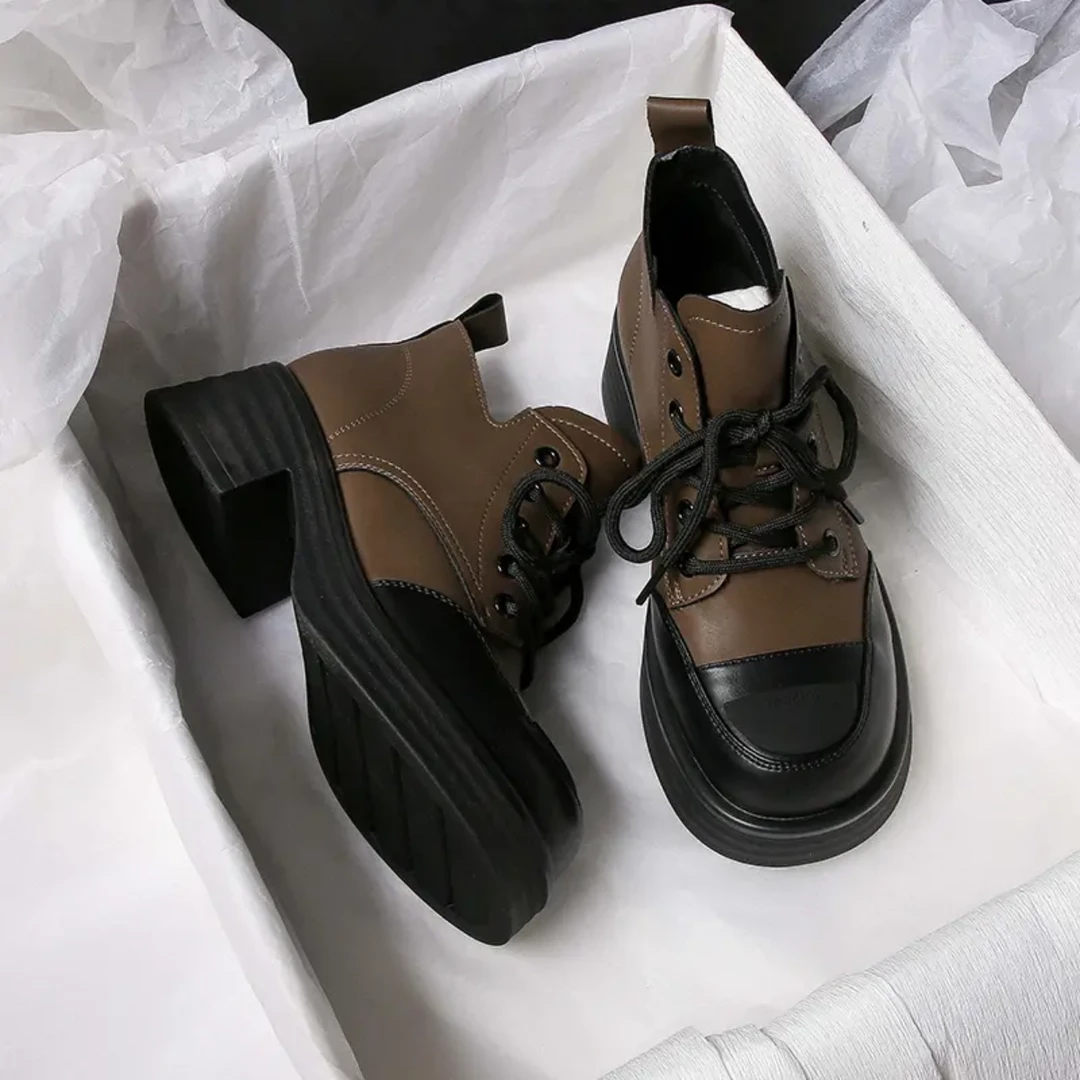 新款圆头平底舒适不累脚百搭款系带休闲鞋马丁靴602