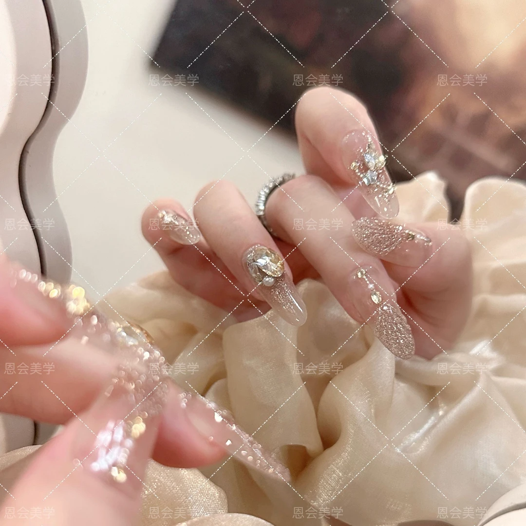 『伊丽莎白』K9手工贴钻穿戴美甲贴片短中长显白冰透高级感10片穿戴