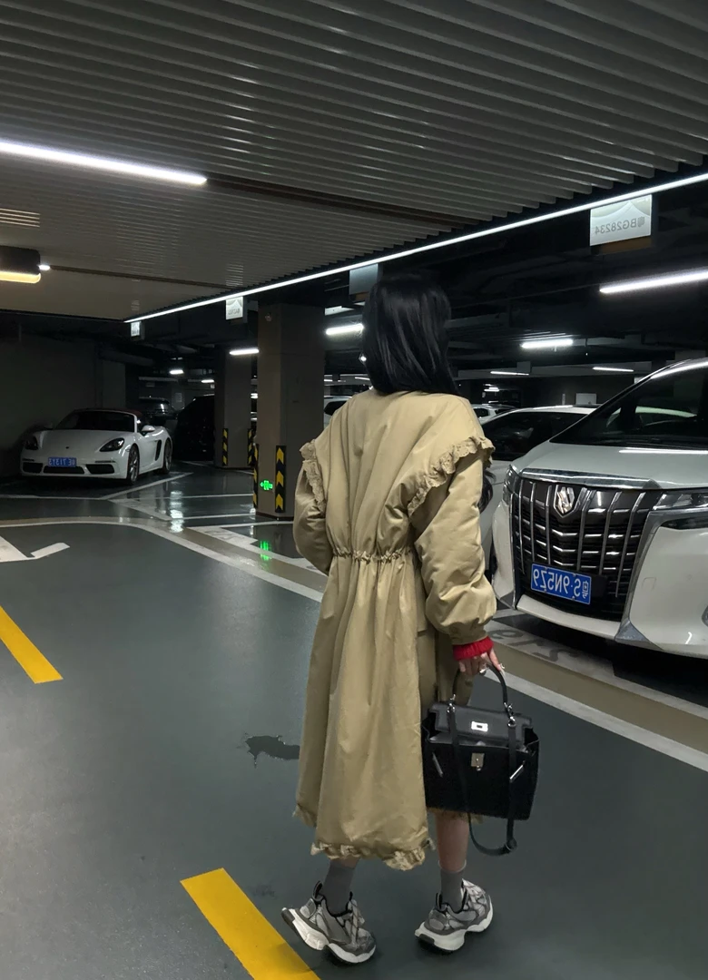 【XUJING】卡其色花边抽绳棉服