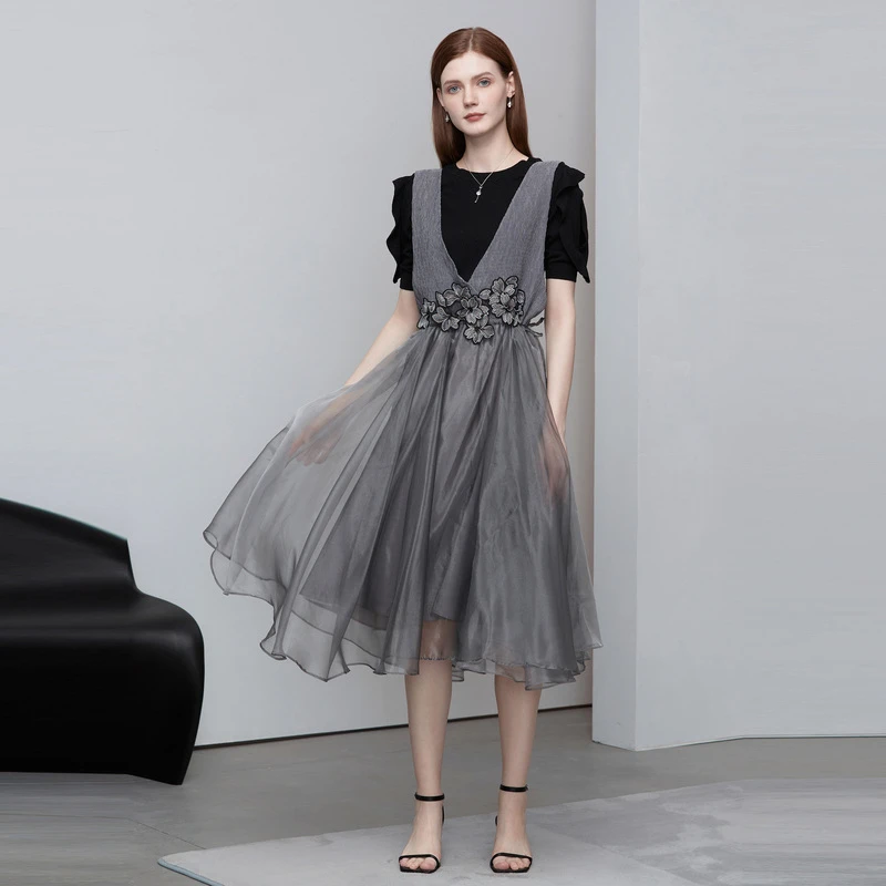 【粉丝专享】圣迪奥无袖绣花网纱背带连衣裙S222Z120Z