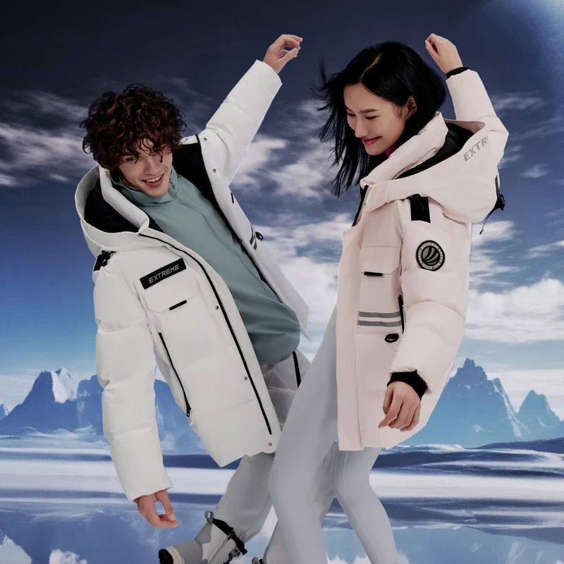 波司登2023冬季新款连帽防寒户外轻量科技极寒羽绒服B30142360