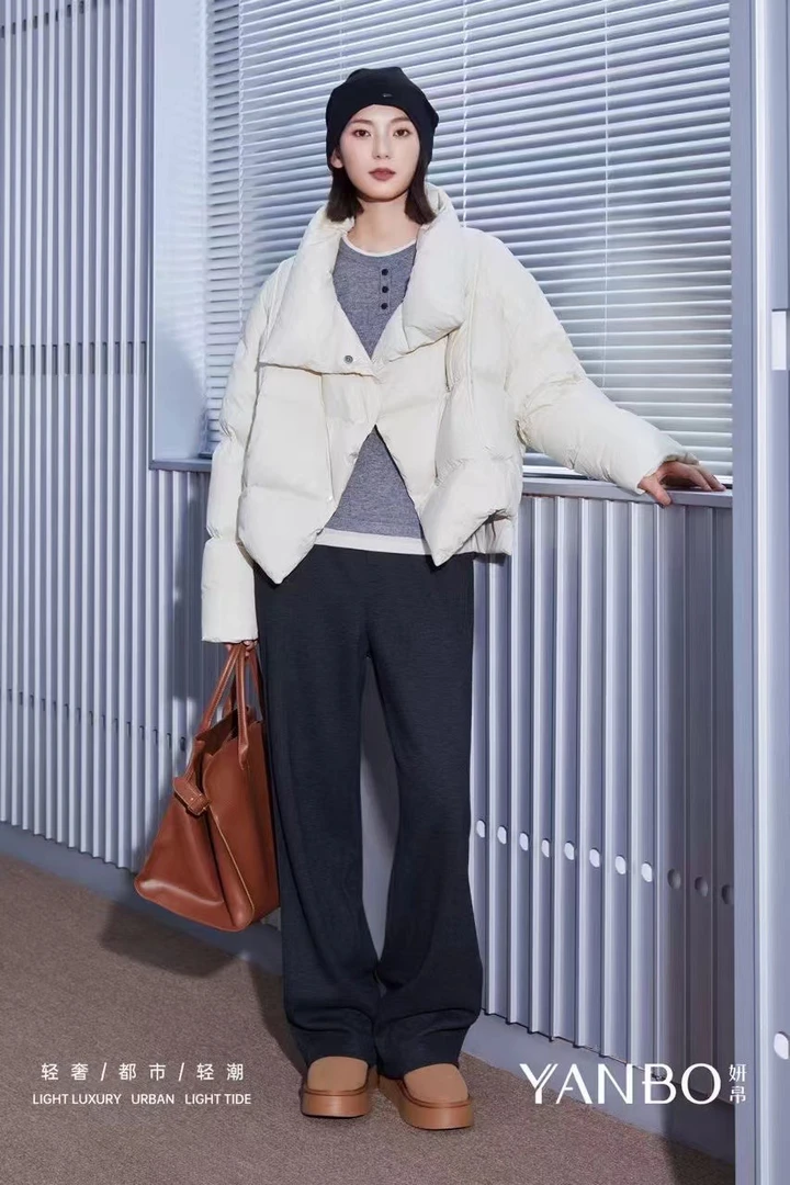 黑色直筒裤松紧腰头