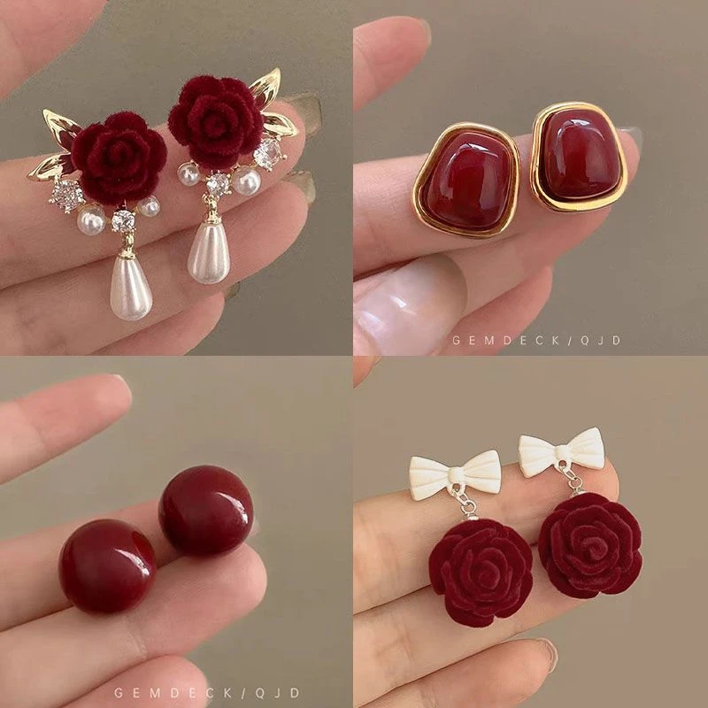 红色丝绒玫瑰花朵耳环复古耳饰气质新款植绒新娘礼服耳钉