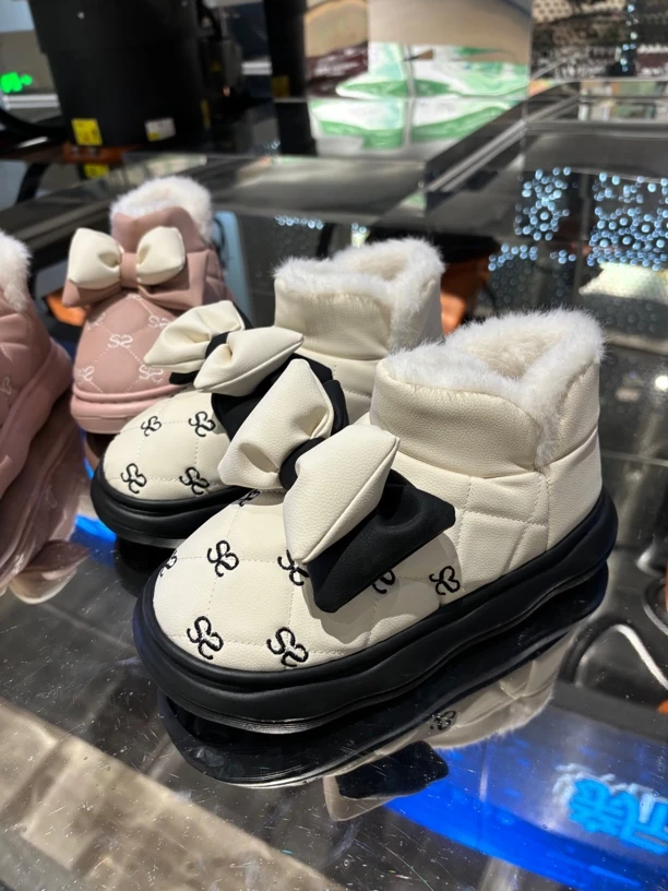 2024蝴蝶结踩屎感防水防污皮面棉鞋加厚保暖冬季多色加绒爆款