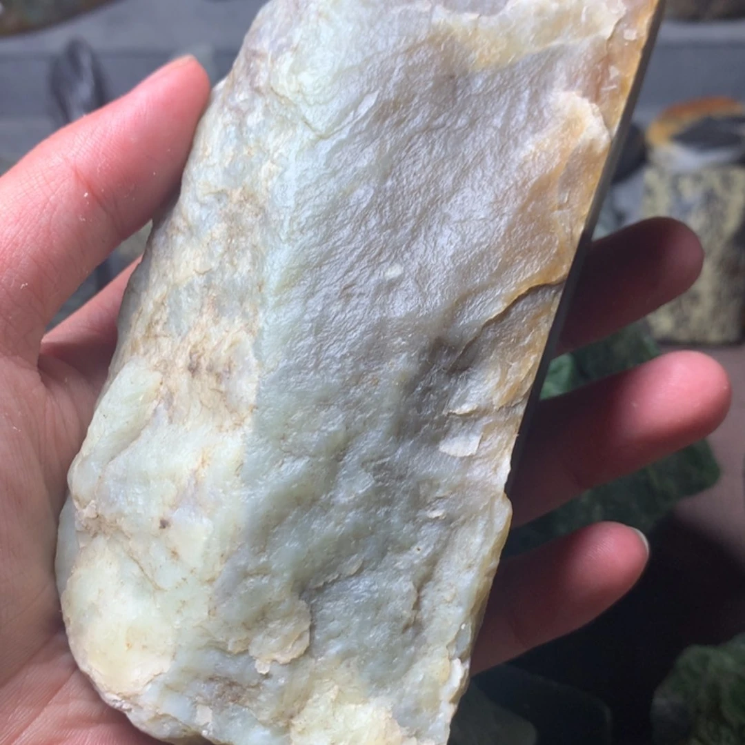 【闪购商品】和田玉（糖玉）边角未镶嵌匠*