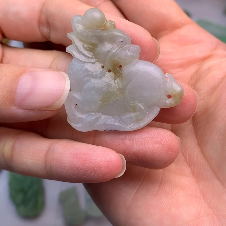 定制翡翠未镶嵌翡翠