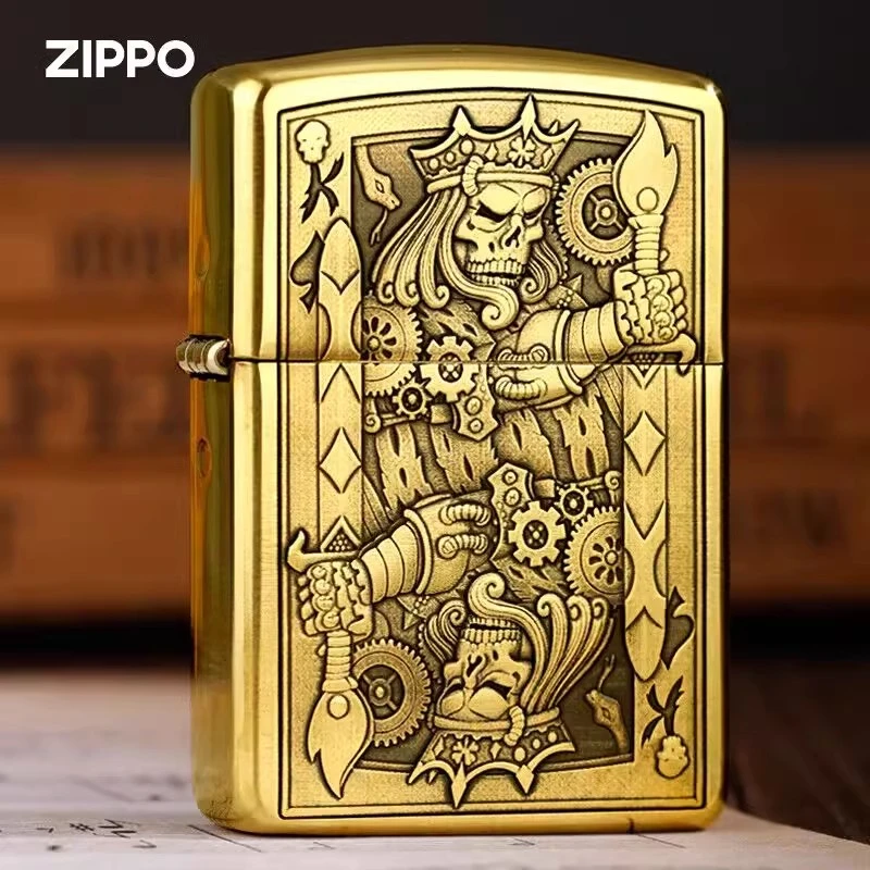 ZIPPO打火机金色盔甲黄铜3D浮雕黑桃K双面深雕扑克骷髅