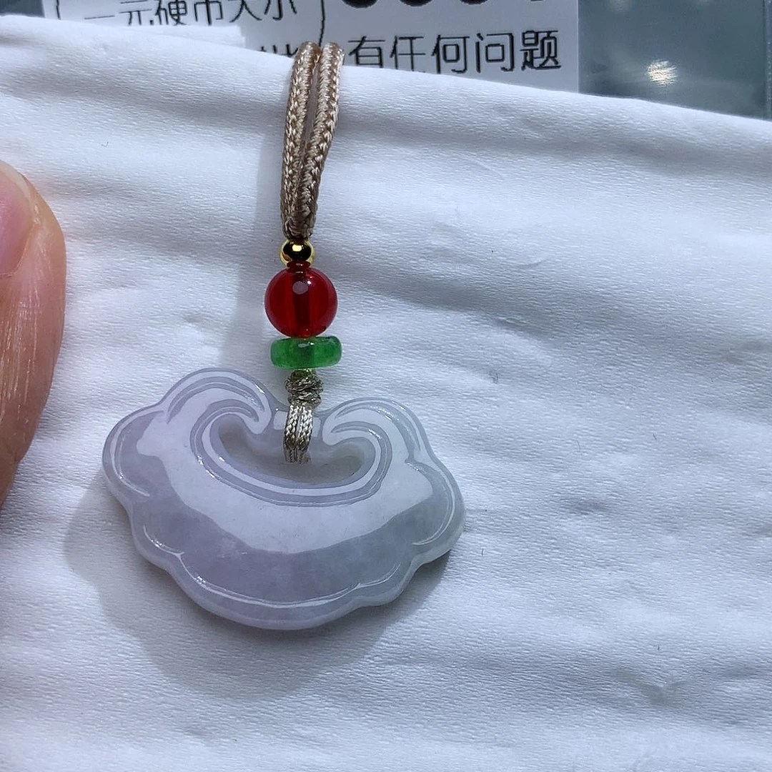 翡翠颈饰未镶嵌甜*8506。