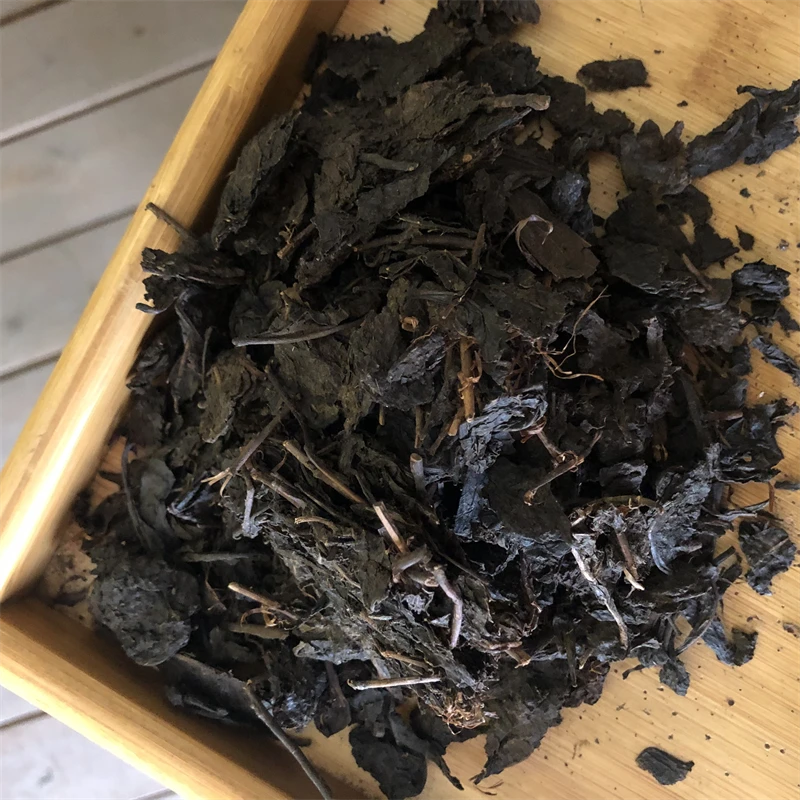 安化黑茶芙蓉山茶厂2001年陈料石子老沱茶