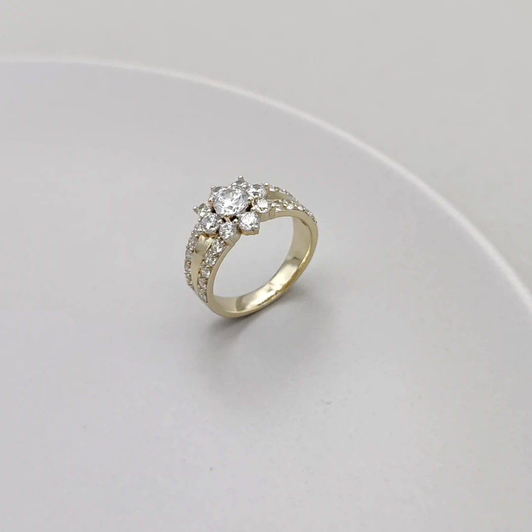 XUPING/旭平首饰 合金合成锆石戒指 年终狂欢 GDM X000851186A7