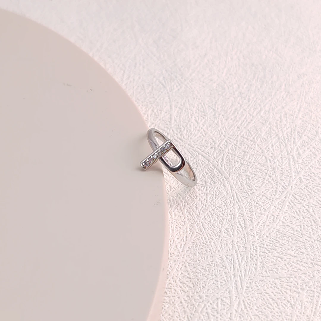 XUPING/旭平首饰 合金合成锆石戒指 秋冬上新轻奢GDJ X000858435