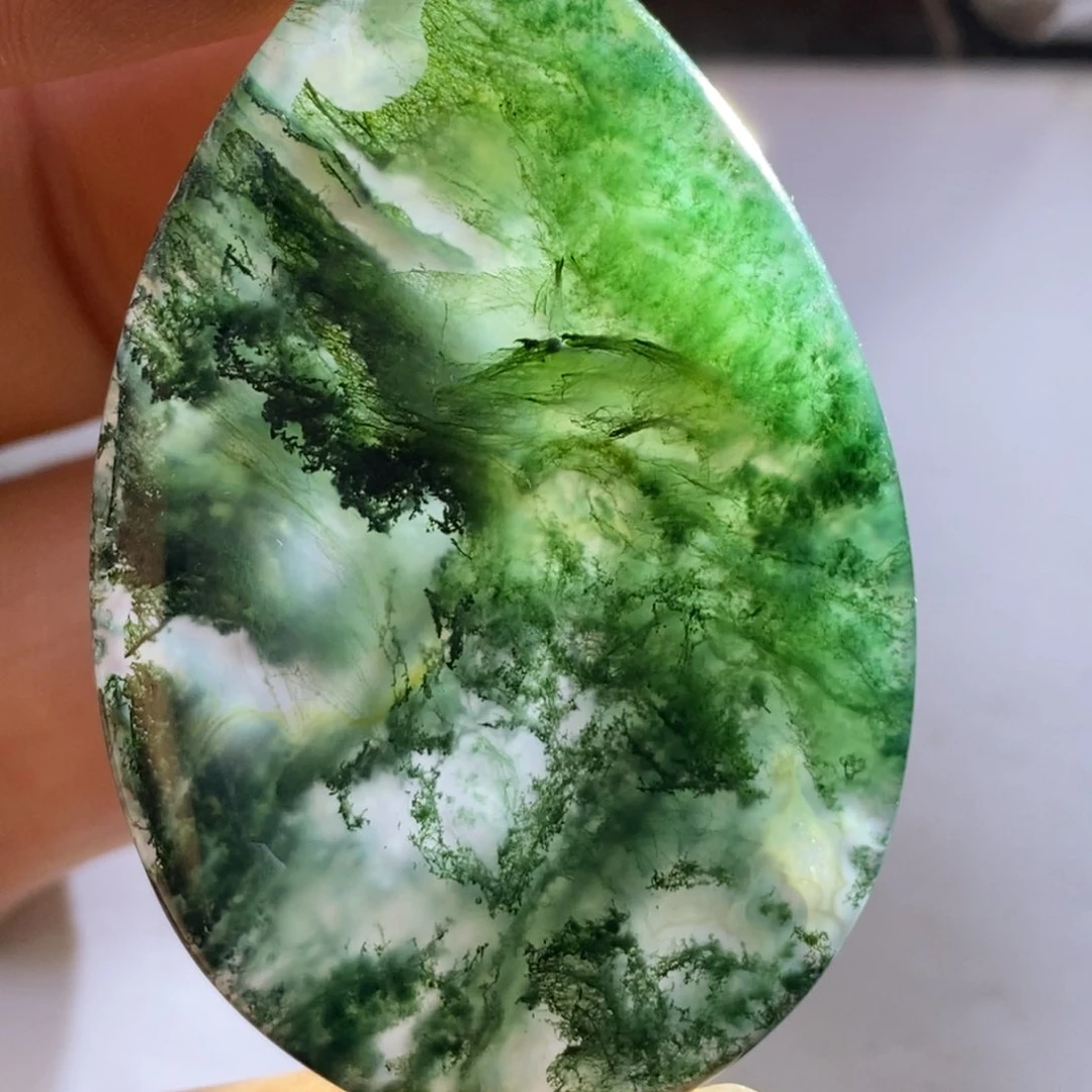 玛瑙/玉髓吊坠(赠链)未镶嵌过***天