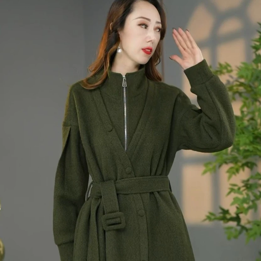 原创设计师款高货冬季欧版洋气加厚保暖宽松显瘦连衣裙大衣打底裙