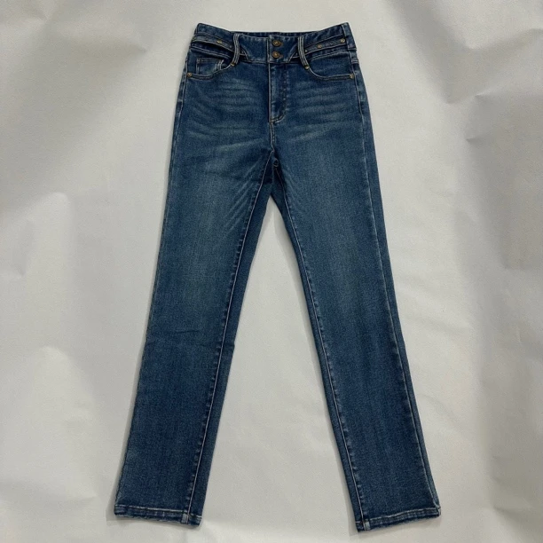 百搭高腰显瘦牛仔裤