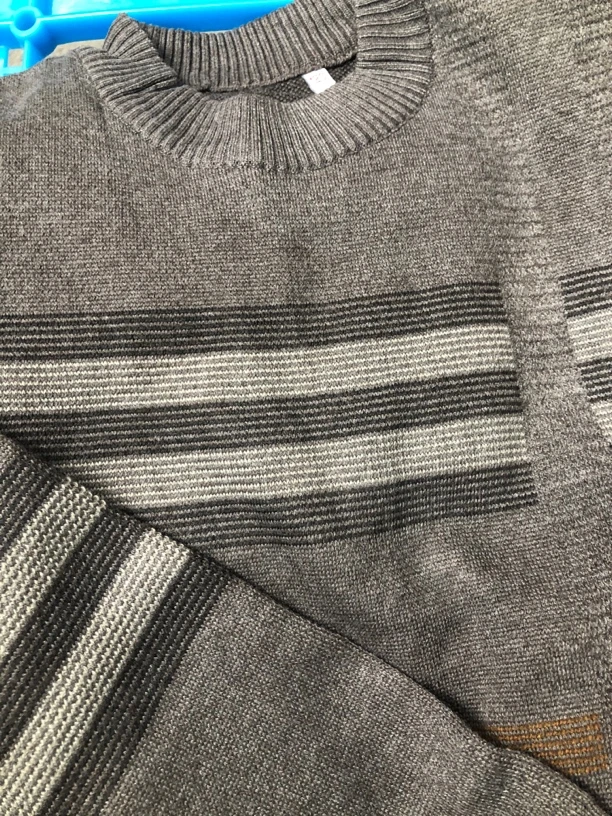 男士羊毛衫深色不挑颜色