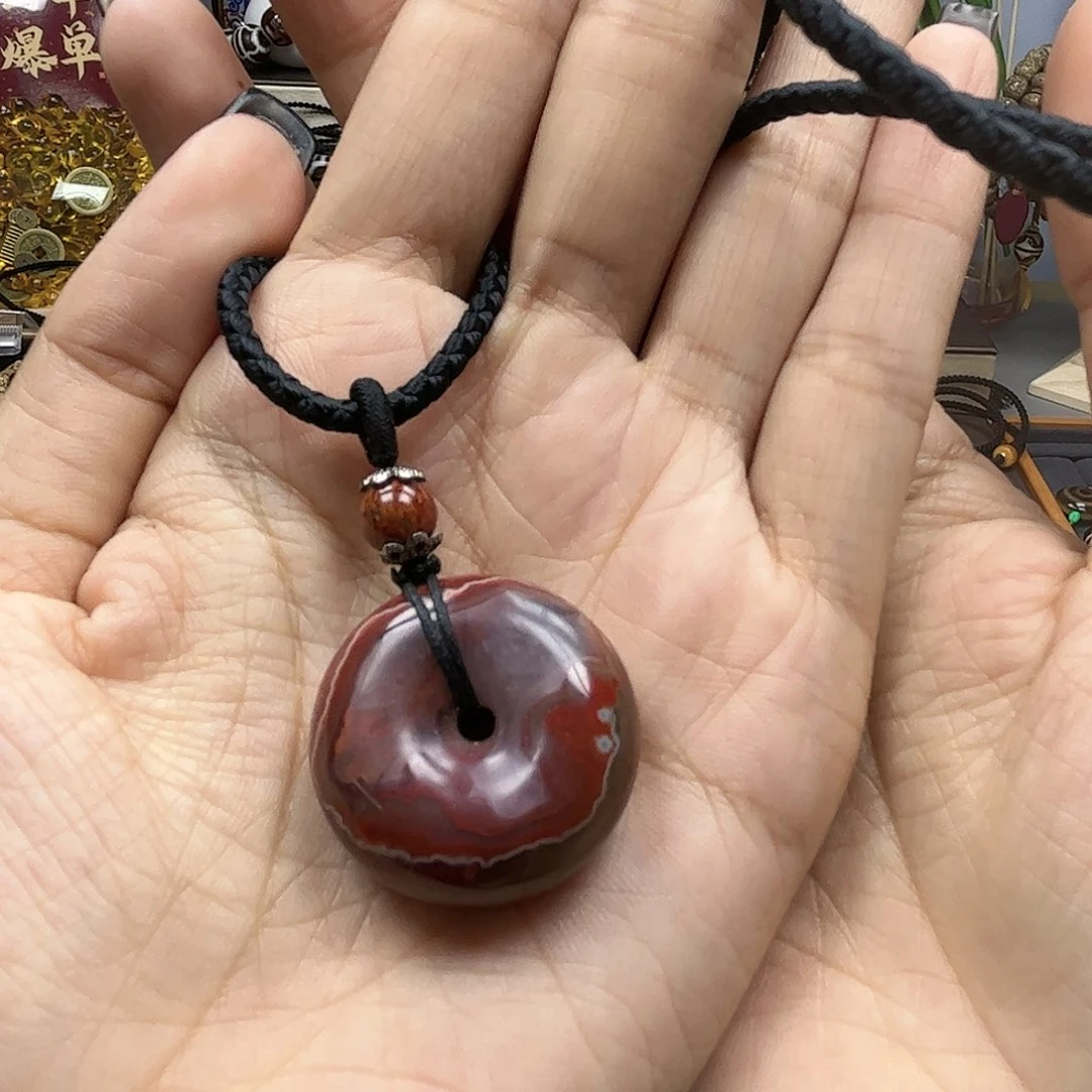 玛瑙/玉髓颈饰合金