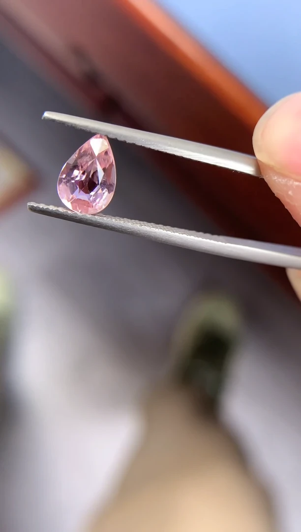 【闪购商品】碧玺裸石未镶嵌一粒90分