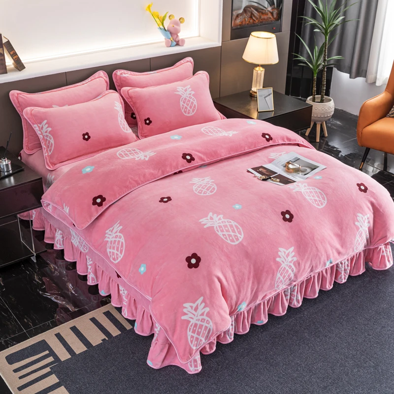 新品加厚保暖牛奶绒四件套双面短毛防静电适合裸睡床裙款床上用品