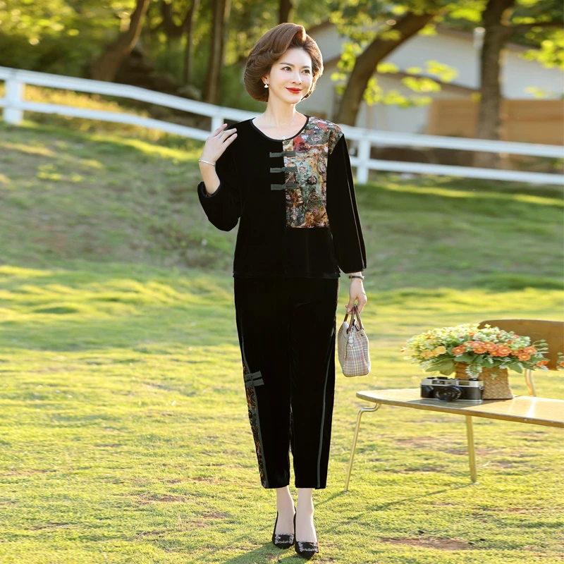 妈妈装盘扣金丝绒套装2022秋季新款中老年大码宽松洋气两件套女