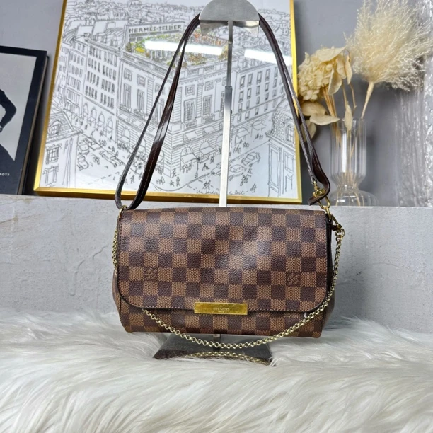 95新  何为奢侈/ LV 挚爱包 中号 棕棋盘格/KX2224