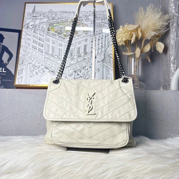 95新 YSL/圣罗兰 何为奢侈/ Niki流浪包 白色 中号 /KX7120