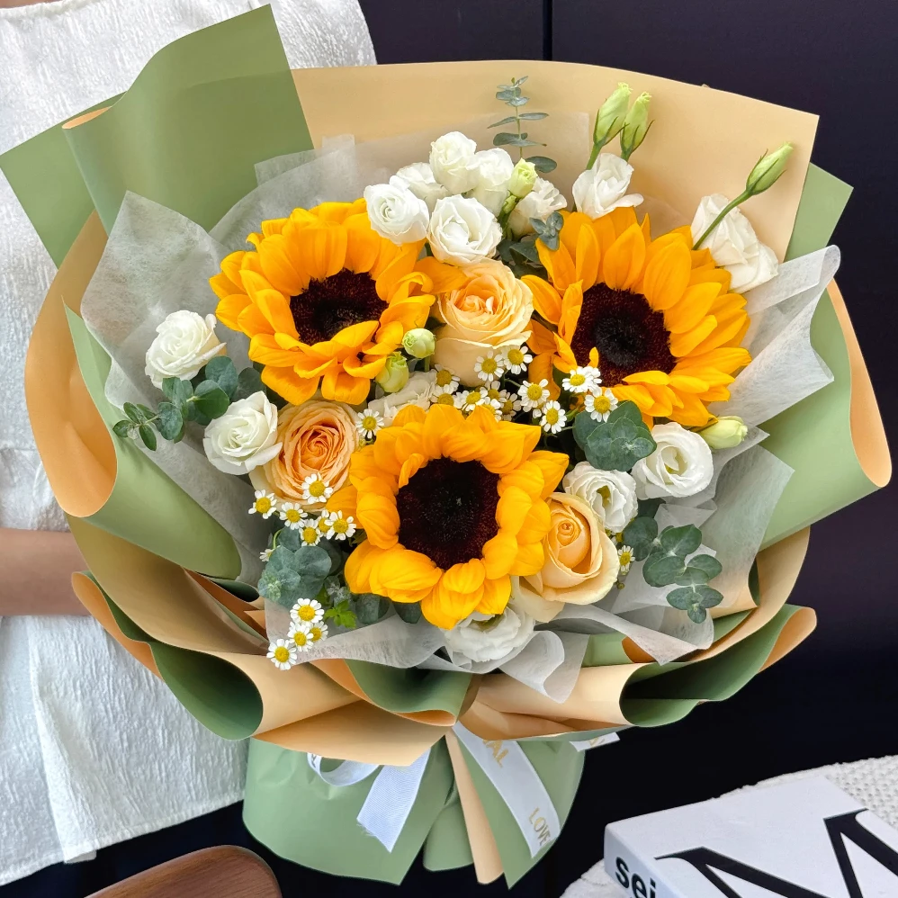 【前途无量】5朵蜜桃雪山玫瑰搭3朵向日葵搭配桔梗橙芭比告白生日礼物送朋友闺蜜同城配送上门小时达小清新花束