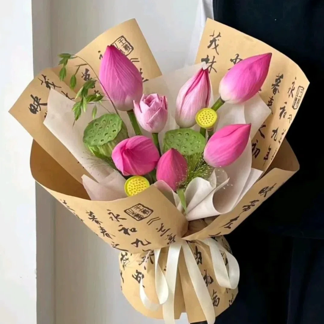 浪漫七夕礼【亭亭玉立】7枝荷花搭配莲蓬花束同城花店鲜花花束预定送朋友送对象做客送礼告白鲜花束生日礼物