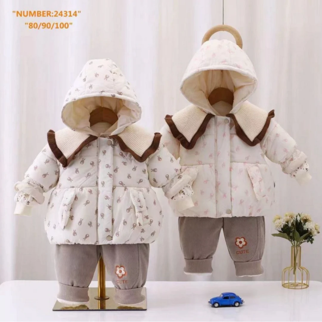 女宝宝加厚三件套婴幼儿连帽婴童保暖