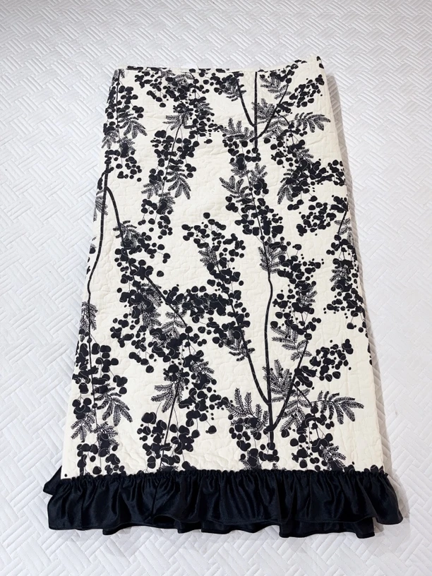 水洗棉刺绣沙发垫110*110微瑕～H565