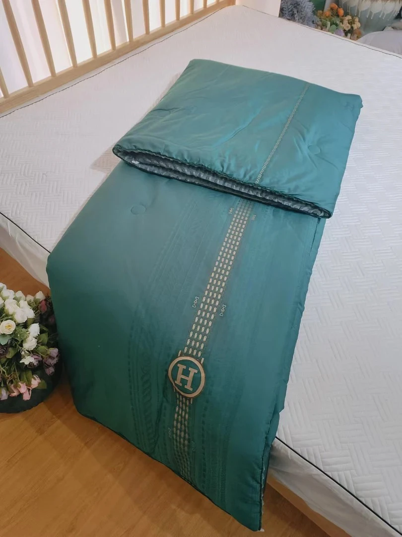 百支烧花奢丽双人豆豆被200*230微瑕～G796