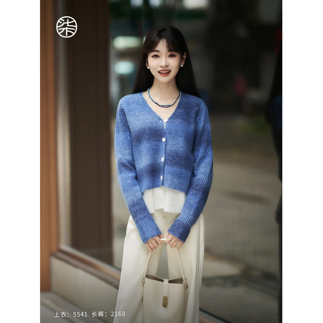 【柒量一裁】5541小个子V领渐变色双层设计毛织开衫外套女长袖上衣