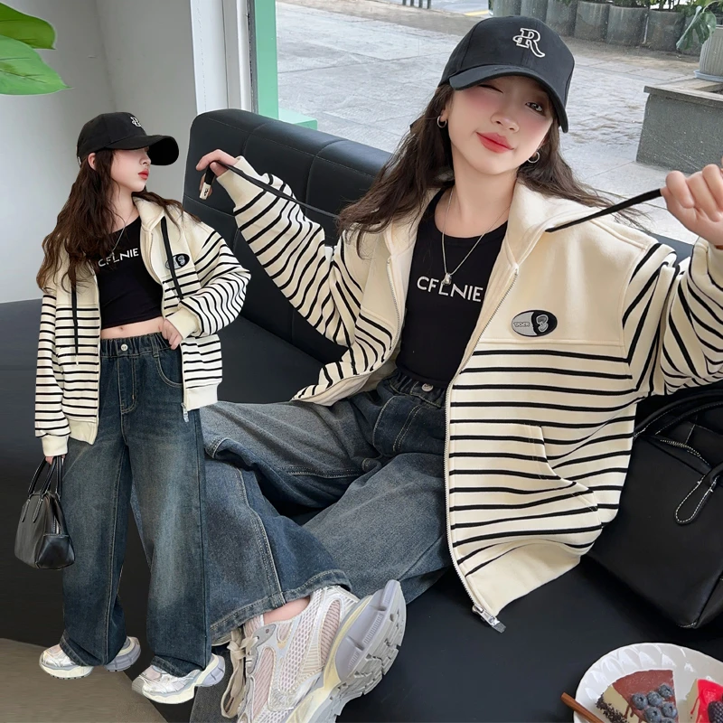 女童春秋款外套2024新款洋气女大童秋装休闲连帽上衣儿童牛仔裤子