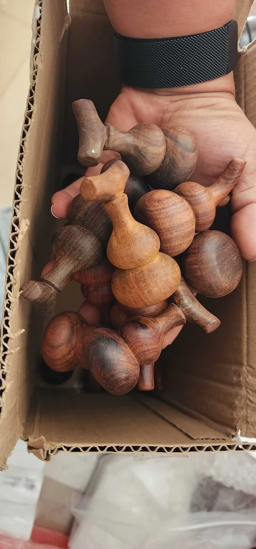 老挝大红酸枝 手把葫芦 无漆无蜡 原木 手把件